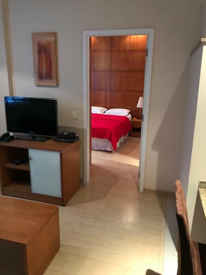 Residencial Com Servicos 45 Metros Decorado Com Sala, Suite E Cozinha Na Quadra Da Praia De Copacabana Rio de Janeiro Exterior photo